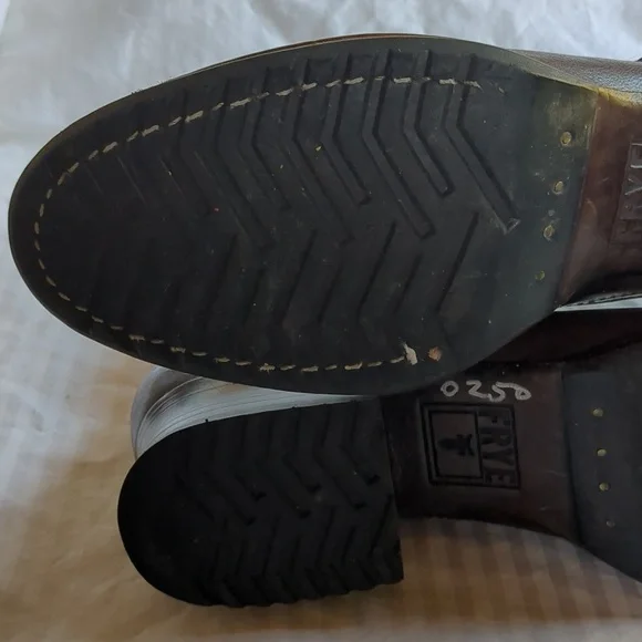 Frye boots Martina Engineer Short dark brown heeled Boot 8.5 - Picture 6 of 14